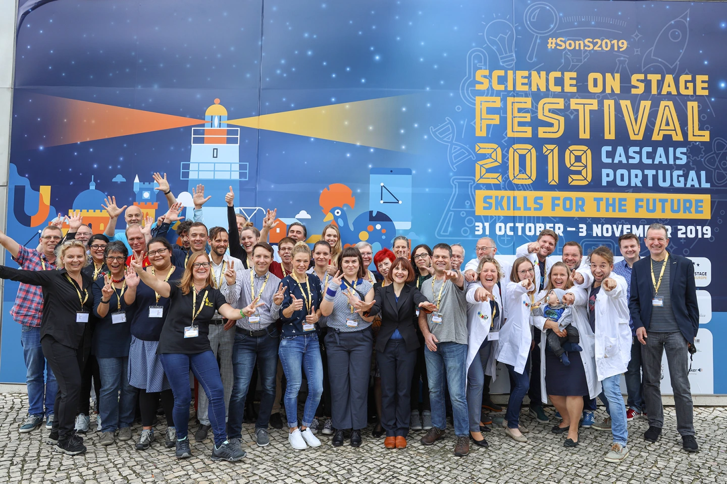 Deutsches Team bei internationalen Science on Stage Festival in Cascais Portugal